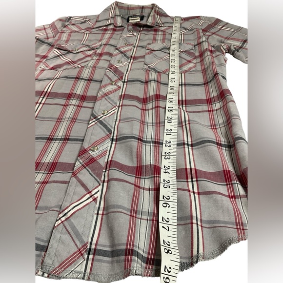 Wrangler Western Shirt Men’s Small Pearl Snap Up Short Sleeve Plaid Red Gray - Picture 4 of 6
